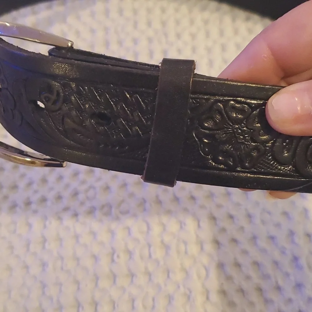 Monkee's Black Belt with Red Rhinestones Size 32